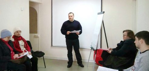 У Школі волонтерів розбирали правові аспекти земельних правовідносин