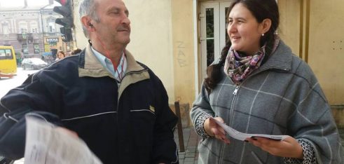 Вуличне інформування громадян в Івано-Франківську