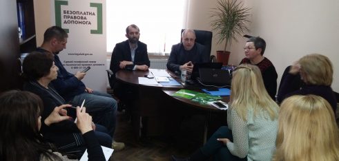 Журналістам проекту “Голос місцевих ЗМІ” розповіли про правові послуги переселенцям