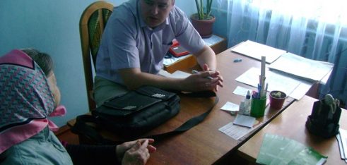 Жителі віддалених сіл Радивилівщини та Млинівщини отримали правову допомогу