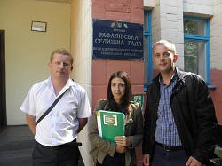 Фахівці Сарненського місцевого центру провели виїзний прийом громадян в Рафалівці