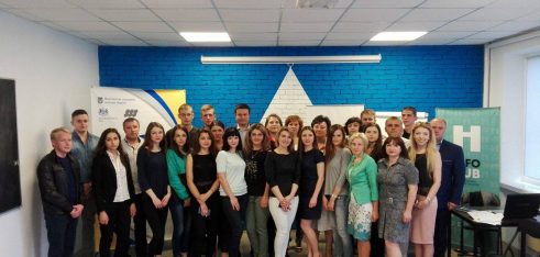 Внутрішньо переміщені особи: співпраця заради реалізації їхніх соціальних прав