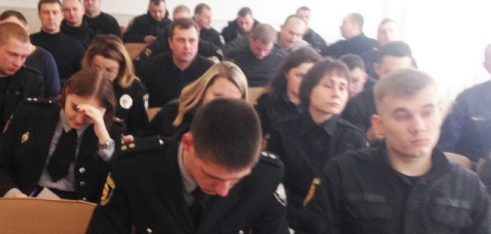 Інформували про право на захист