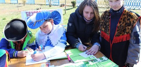 Фахівці бюро Сарненського МЦ: знання своїх прав дитиною — ключ до їх реалізації в майбутньому