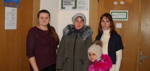 Тисячна клієнтка звернулася до Ярмолинецького бюро правової допомоги