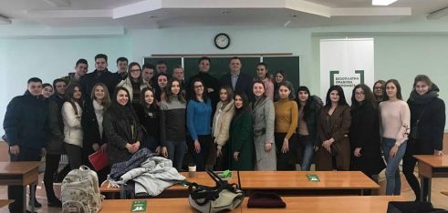 Майбутні юристи знайомились з організацією надання вторинної правової допомоги