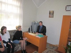 На прохання колективу Червоного хреста відреагували