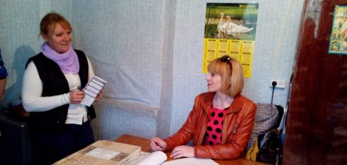 Працівники Старокостянтинівського місцевого центру з надання БВПД консультували мешканців Старокостянтинівського району