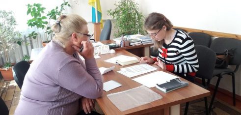 Старокостянтинівщина: консультували мешканців Миролюбного