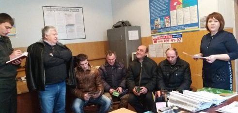 Працівники Подільського місцевого центру долучилися до акції «16 днів проти насильства»