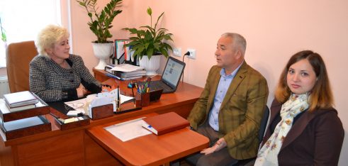 Чемеровеччина: громадян консультували із земельних питань