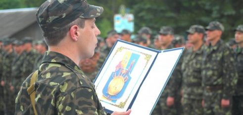 Адвокат Одеського центру з надання БВПД оскаржує судову ухвалу про обрання запобіжного заходу командиру п’ятого батальйону територіальної оборони «Прикарпаття» Віталію Комару