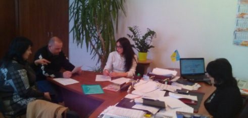 Стаємо ближче до громади