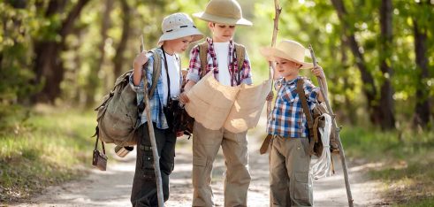 Коротко про правила виїзду дітей за кордон у складі групи осіб