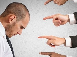 Помилкове звинувачення