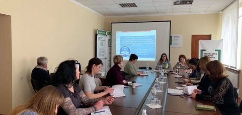 У Хмельницькому фахівцям центрів з надання БВПД роз’яснили вимоги до подання майнових декларацій