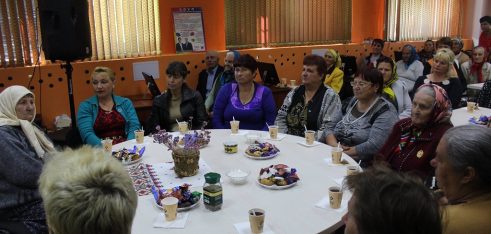 В Окнах відзначили День матері