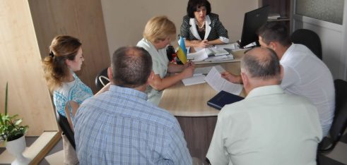 Нарада із службою неповнолітніх