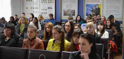 15 квітня поточного року  відбулось засідання координаційної ради молодих юристів при  Головному територіальному  управлінні юстиції  у Миколаївській області.