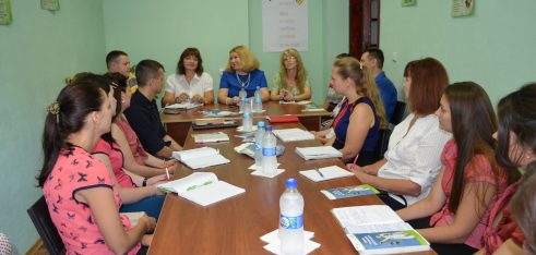 В Запорізькому міськрайонному відділі з питань пробації  проведено практичний семінар для фахівців з питань соціальної роботи  із суб’єктами пробації та психологів