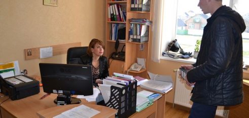 Кам’янеччина: Мешканцям села Кам’янки розповіли про право громадян на безоплатну правову допомогу