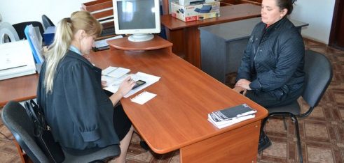 Виїзний прийом громадян та зустрічі з посадовцями провели працівники Кам’янець-Подільського місцевого центру у Новій Ушиці