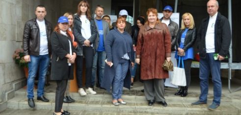 Мобільний інформаційний пункт завітав у місто Підгайці та у смт. Дружба