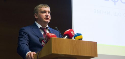 «Ми повинні стати адвокатами простих людей, які не мають фінансової можливості заплатити кошти за послуги адвоката самостійно» – Павло Петренко