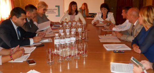 Шляхи співпраці між адвокатурою і державою заради якості  правової допомоги обговорили на круглому столі