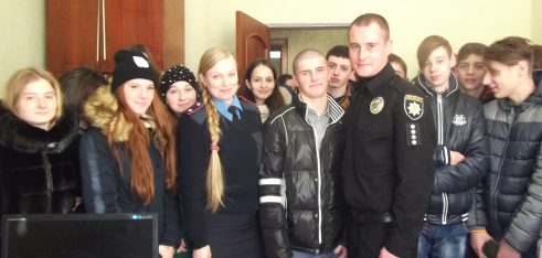 Правопросвітницьку екскурсію до відділу поліції організували працівники Котовського місцевого центру з надання БВПД