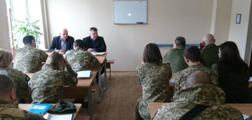Про виборче право для військовослужбовців