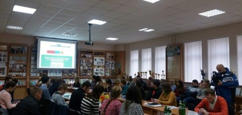 Хмельницьким студентам-правникам розповіли про правові аспекти взаємодії виборців і народних депутатів