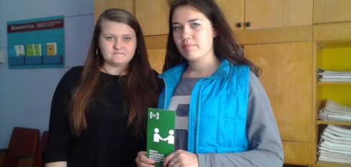 Фахівці бюро правової допомоги Хмельниччини консультують мешканців віддалених сіл