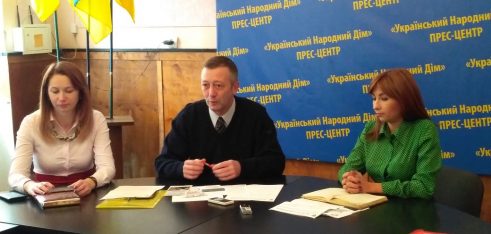 Більш як вдвічі побільшало звернень буковинців до центрів правової допомоги