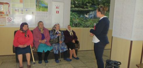 Виїзний прийом громадян та зустріч з мешканцями-будинку інтернату провели у Солобківцях