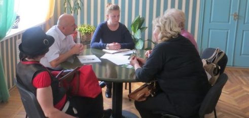 Разом вирішувати проблеми переселенців домовились представники  Хмельницького місцевого центру з надання БВПД та ГО “Відродження 2015 РН”