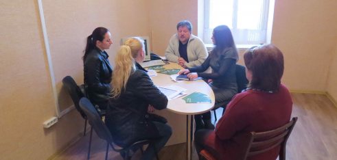 Обмін досвідом між комунікатором та інтеграторами