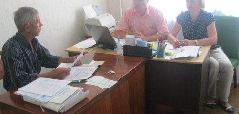 Продовжує роботу виїзний консультативний пункт у смт.Ріпки