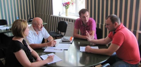 Відбулась зустріч директора Хмельницького місцевого центру з надання БВПД із керівниками громадської організації «Спілка учасників АТО Хмельниччини»