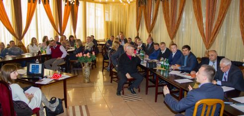 У Хмельницькому розпочався каскадний тренінг