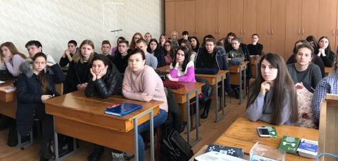 Про попередження торгівлі людьми говорили зі студентами ДВНЗ «Одеський коледж економіки, права та готельно-ресторанного бізнесу»