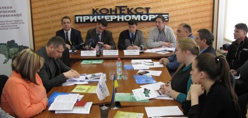 В Одесі обговорили шляхи усунення дискримінації у сфері реєстрації народження та смерті на окупованих територіях