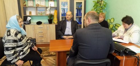 Шепетівщина: мешканців Ленковецької громади консультували з питань пенсійного забезпечення