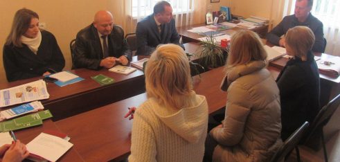 Мобільна група фахівців консультувала мешканців Давидковець та Лісових Гринівців