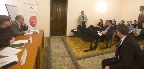 Як удосконалити доступ до безоплатної правової допомоги для мешканців Закарпаття, – радилися учасники круглого столу в Мукачеві