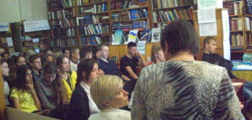В Ширяєвому для старшокласників провели практичний семінар  «Попередження насильства  в сім’ї»