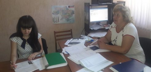 Мобільний пункт консультування працював у Великому Чернятині