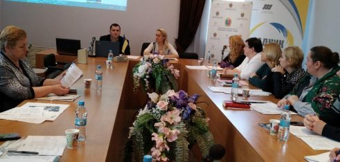 У Хмельницькому обговорили питання інтеграції внутрішньо переміщених осіб