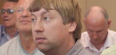 Незаконне затримання особи без ухвали слідчого судді стало підставою для звільнення з-під варти