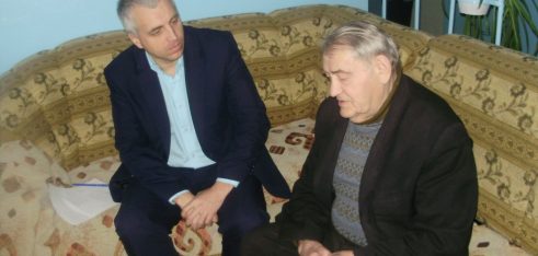 Чернігівським місцевим центром здійснено виїзд мобільного пункту консультування громадян до Чернігівського геріатричного пансіонату